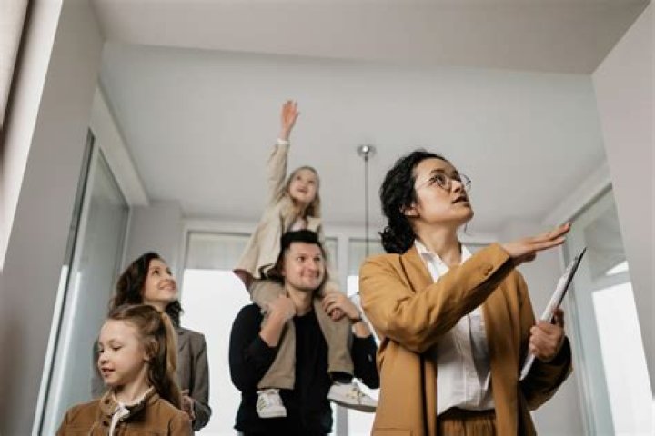 Can a Realtor tell you what other offers are?