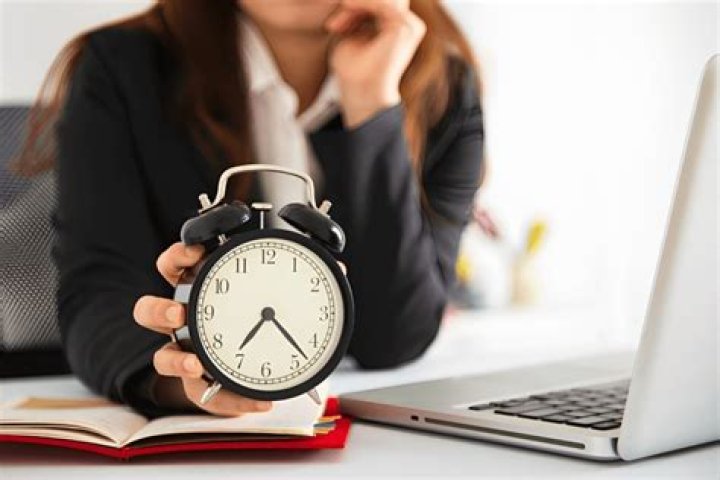 Can an employer keep you after 8 hours?