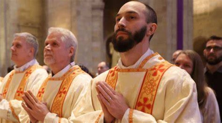 Can you be a deacon and be married?