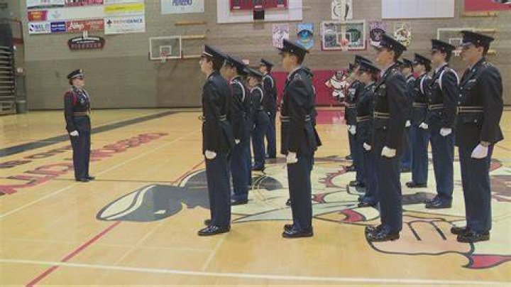 Can you sign up for 2 years in the Marines?