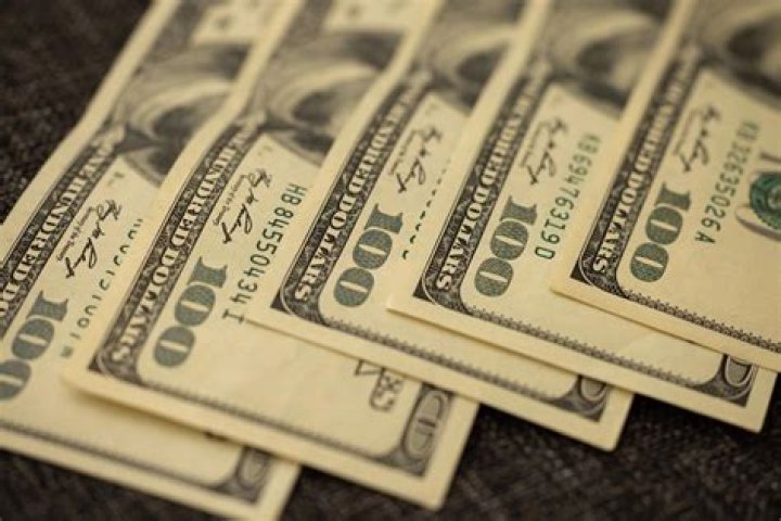 Can you use US dollars in Italy?