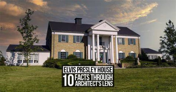 Did Elvis own a house in Hawaii?