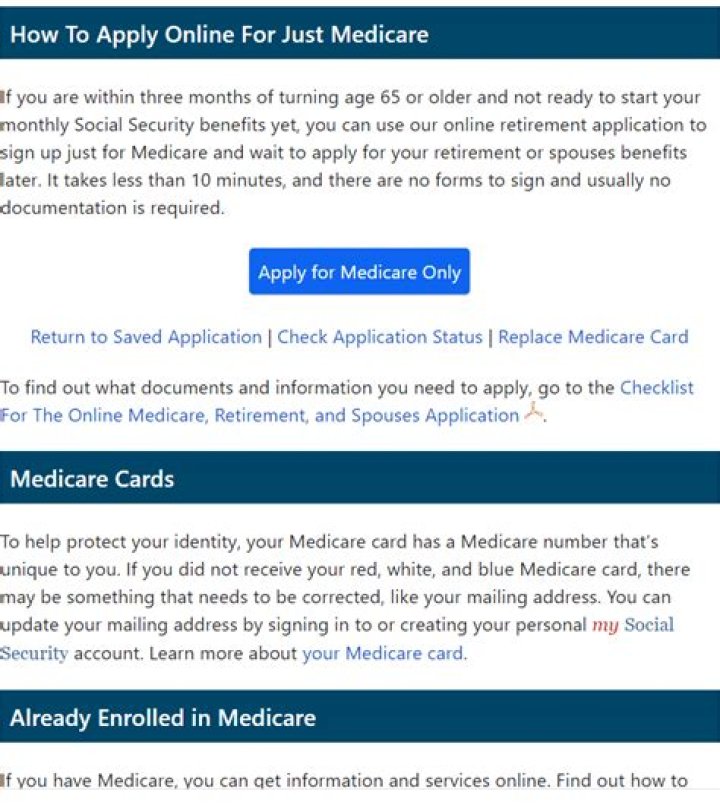 Do federal employees have to enroll in Medicare?