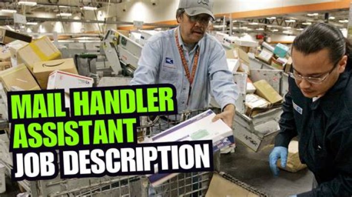 Do mailmen make good money?