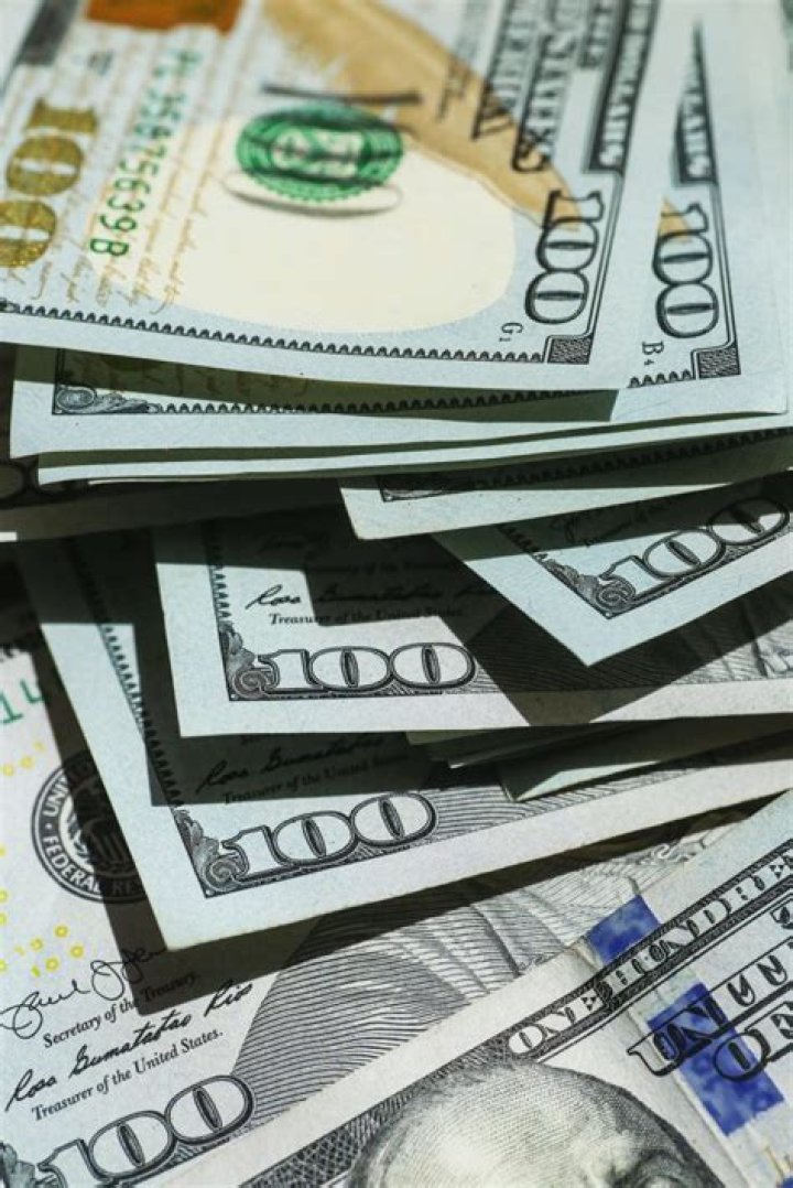 How can I make 300 dollars in a week?