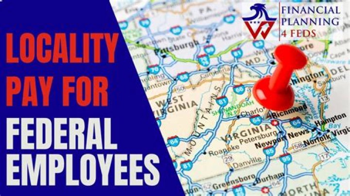 How does federal government determine locality pay?
