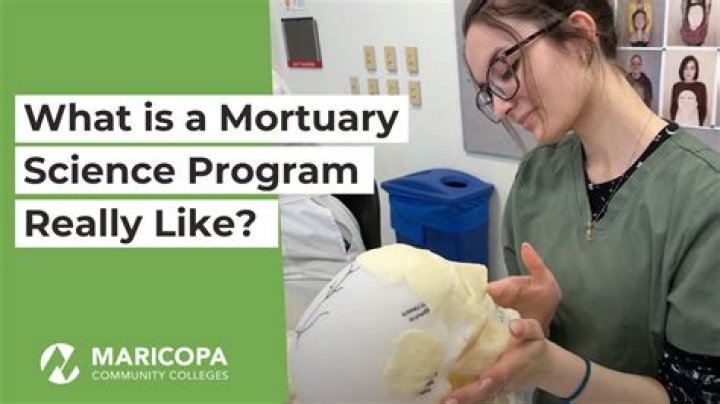 How many years does it take to become a mortuary scientist?