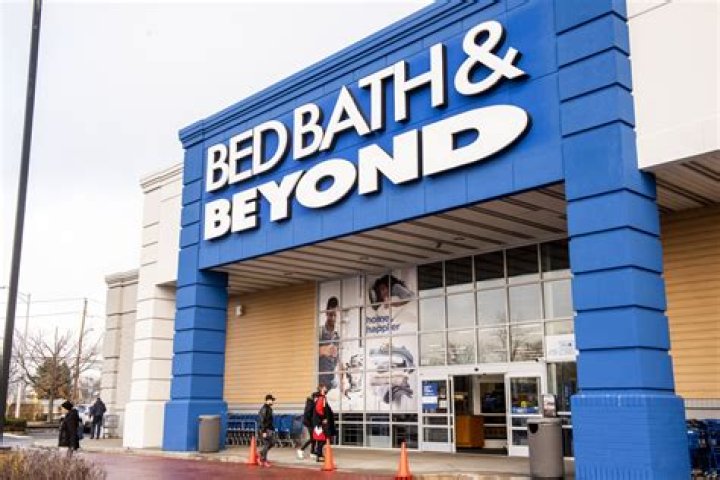 How much do Bed Bath and Beyond cashiers make?