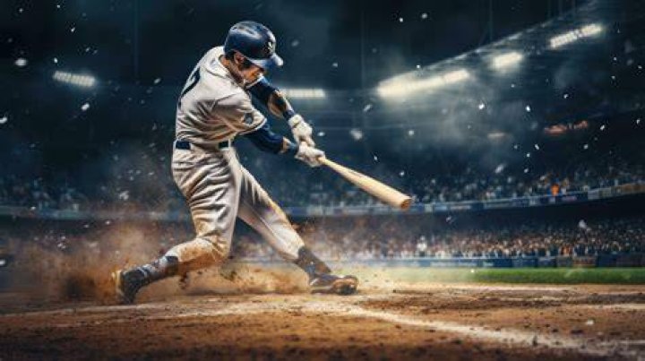 How much does a pro baseball player make a year?
