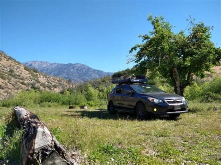 How much does it cost for one vehicle to enter Kings Canyon National Park?