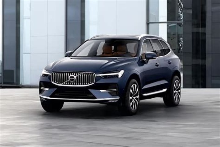 How much does Volvo pay an hour?