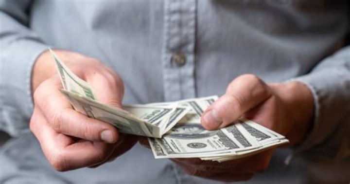 How much is 20k hourly?