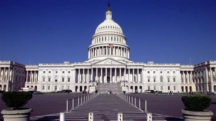 In what city is the American government established?