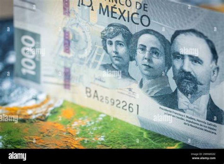 Is 1000 Mexican pesos A lot?
