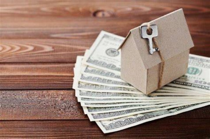 Is it better to finance closing costs or pay up front?