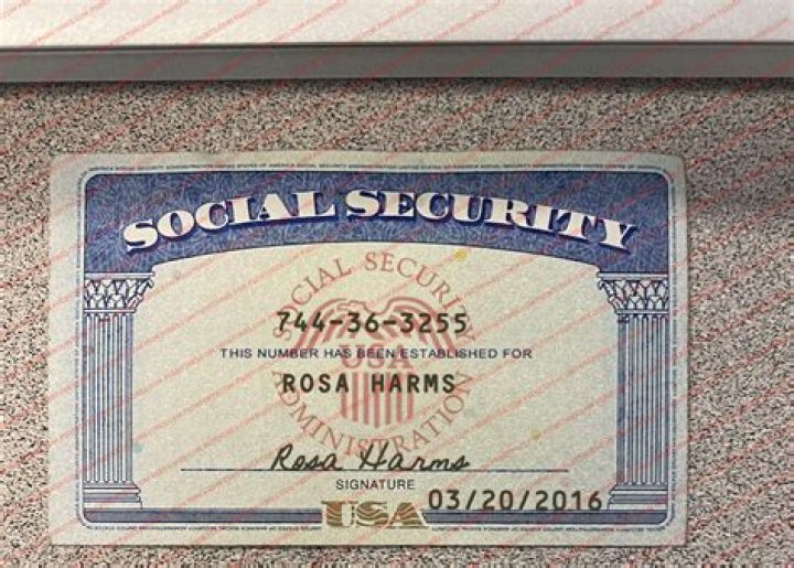 Is SSN valid after visa expires?