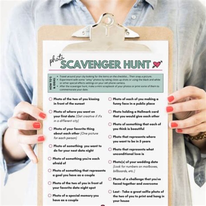 What are some ideas for a scavenger hunt?
