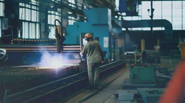 What do Metallurgical engineers do?