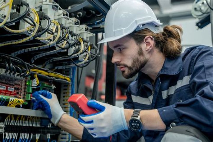 What does a professional electrical engineer do?
