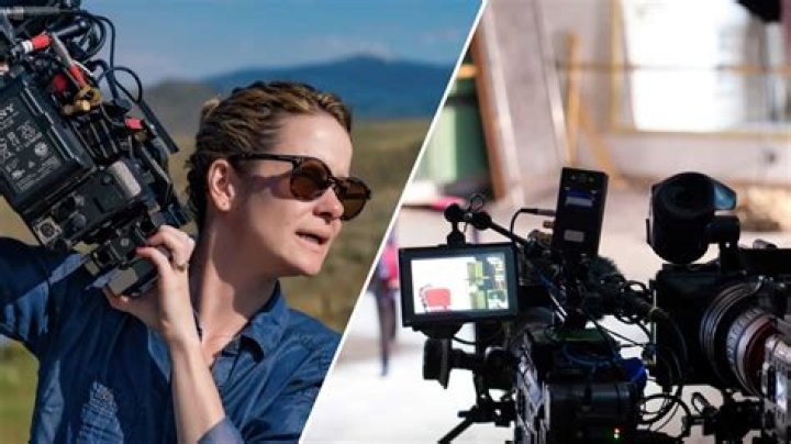 What does a video assist operator do?