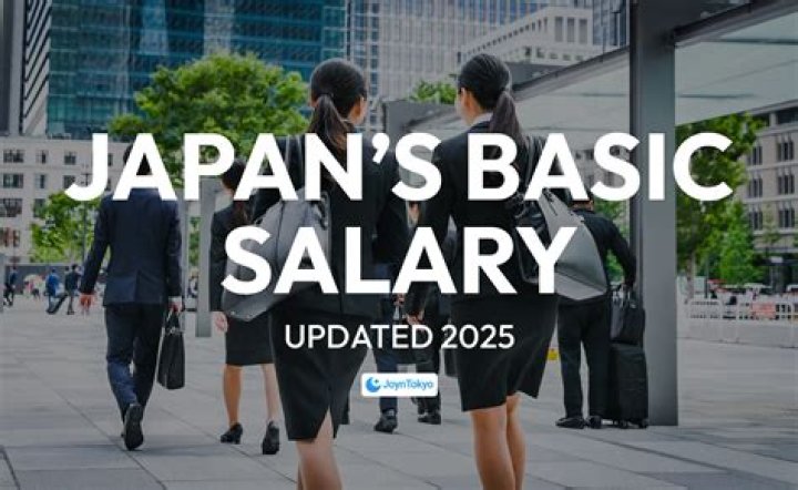 What is a good salary in Japan per month?