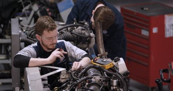 What is a mechanic B?