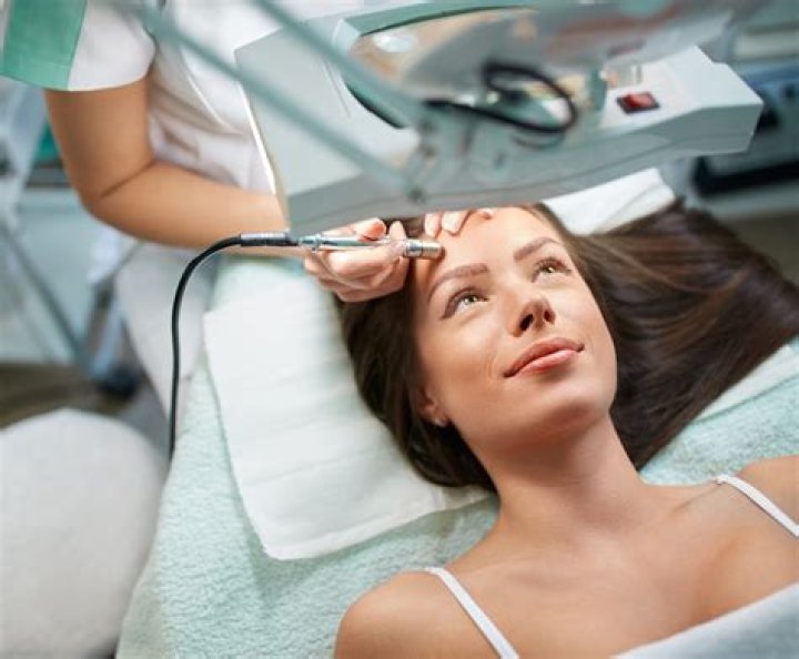 What is the most an esthetician can make?