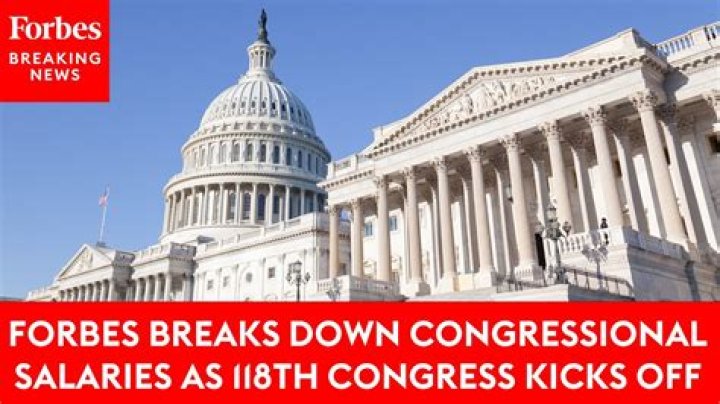 What is the salary of members of Congress today quizlet?