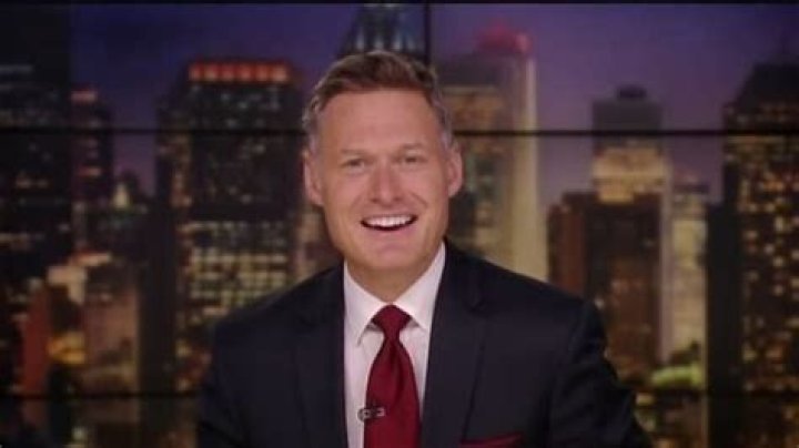 Where does Rob Powers live?