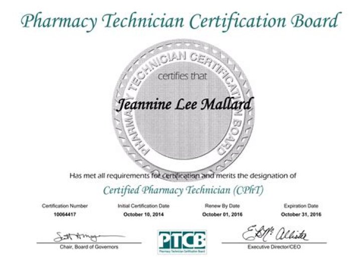 Who administers the national pharmacy technician certification exam?