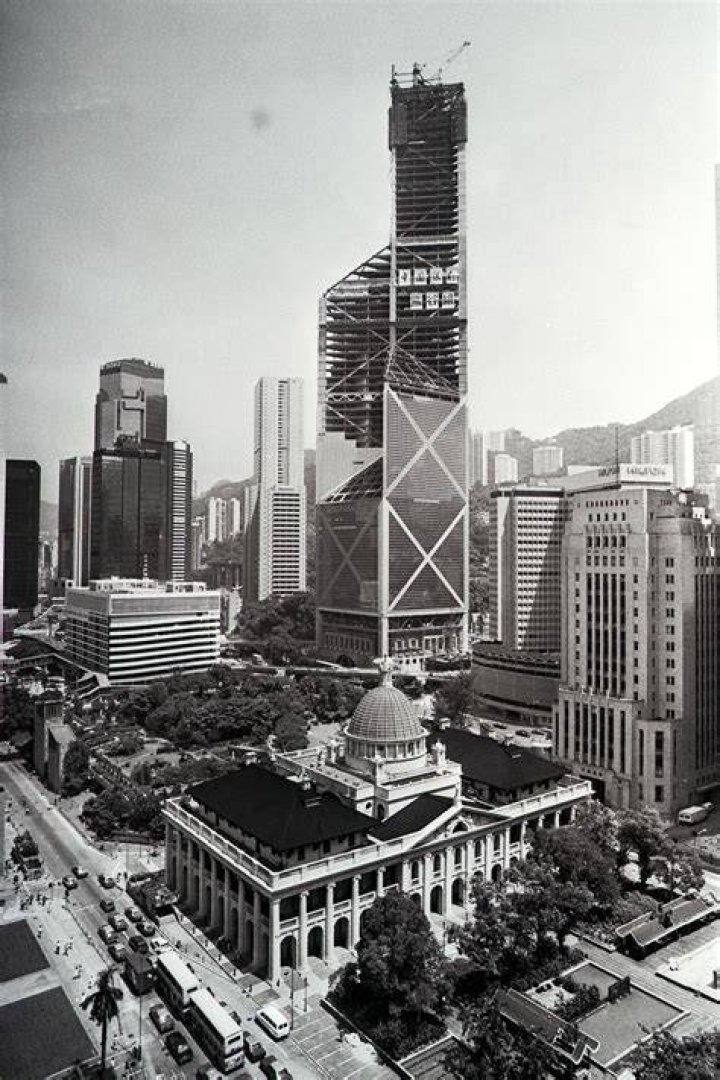 Why was the Bank of China Tower built?
